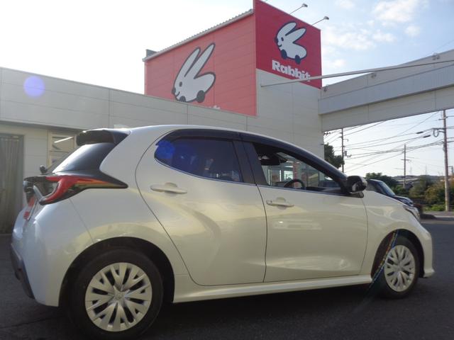 ヤリス Ｚ　走行無制限１年保証付き／純正ナビ／ハーフレザーシート／ブラインドスポットモニター／ＰＫＳＢ／ＬＥＤヘッドライト／トヨタセーフティセンス／クリアランスソナー／前席シートヒーター／スマートキー２個（12枚目）