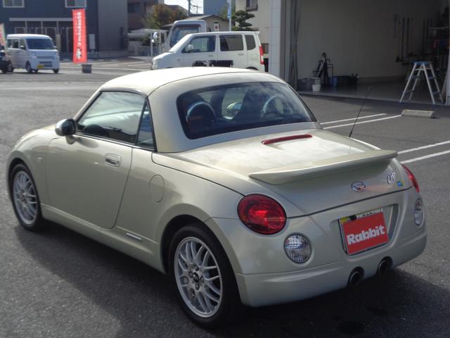 コペン アルティメットエディション　電動オープン／５速ミッション／社外メモリーナビ／ＴＶ／バックカメラ／Ｂｌｕｅｔｏｏｔｈ接続／純正ＨＩＤヘッドライト／純正フォグライト／シートヒーター／ＥＴＣ／キーレスキー／ＢＢＳ１５インチＡＷ（8枚目）