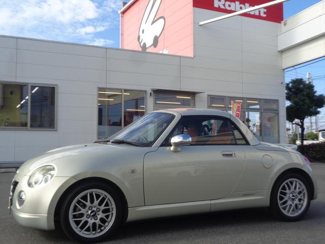 コペン アルティメットエディション　電動オープン／５速ミッション／社外メモリーナビ／ＴＶ／バックカメラ／Ｂｌｕｅｔｏｏｔｈ接続／純正ＨＩＤヘッドライト／純正フォグライト／シートヒーター／ＥＴＣ／キーレスキー／ＢＢＳ１５インチＡＷ（12枚目）