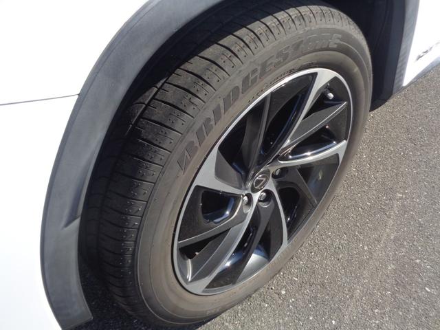 ＲＸ ＲＸ４５０ｈ　Ｆスポーツ　走行無制限１年保証付き／パノラマルーフ／マークレビンソン／パノラミックビューモニター／後席電動格納＆後席シートヒーター／ＯＰ２０インチＡＷ／ブラインドスポットモニター／三眼ＬＥＤヘッドライト（14枚目）