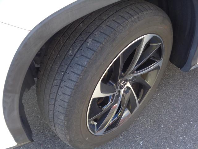 ＲＸ ＲＸ４５０ｈ　Ｆスポーツ　走行無制限１年保証付き／パノラマルーフ／マークレビンソン／パノラミックビューモニター／後席電動格納＆後席シートヒーター／ＯＰ２０インチＡＷ／ブラインドスポットモニター／三眼ＬＥＤヘッドライト（16枚目）