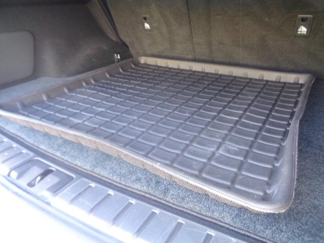 ＲＸ ＲＸ４５０ｈ　Ｆスポーツ　走行無制限１年保証付き／パノラマルーフ／マークレビンソン／パノラミックビューモニター／後席電動格納＆後席シートヒーター／ＯＰ２０インチＡＷ／ブラインドスポットモニター／三眼ＬＥＤヘッドライト（22枚目）