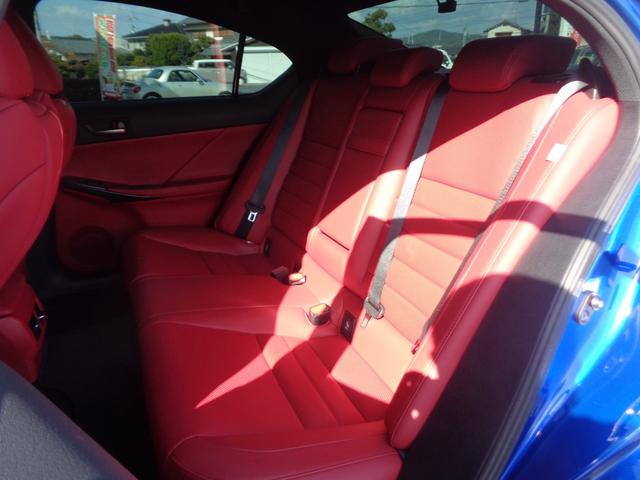 IS IS300h Fスポーツ スマートキー/純正10.3インチナビ/フルセグ/パノラミックビューカメラ/3眼LEDヘッドライト/マークレビンソン/オレンジキャリパー/赤レザーシート/シートヒーター/パワーシート/ETC2.0/(14枚目)