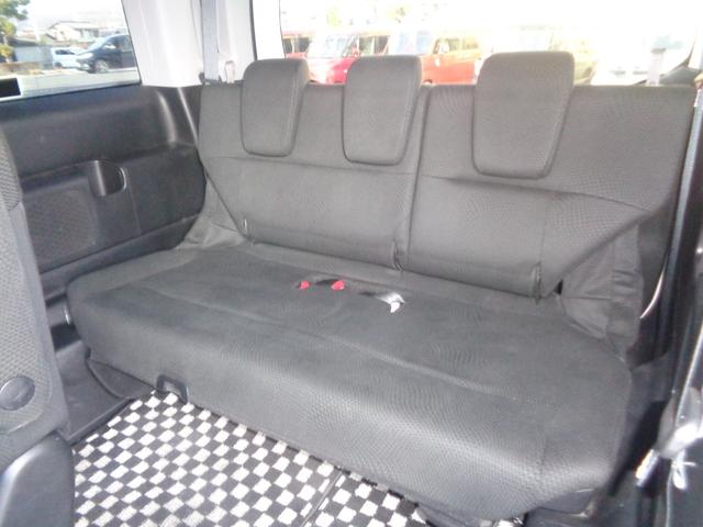 ステップワゴンスパーダ Ｚ　インターナビセレクション　走行無制限１年保証／メーカーＨＤＤナビ／フルセグＴＶ／バックカメラ／ＵＳＢ／後席フリップダウンモニター／ＨＩＤヘッドライト／純正フォグライト／両側パワスラ／ドラレコ／ＥＴＣ／ローダウン／ワンオーナー（18枚目）