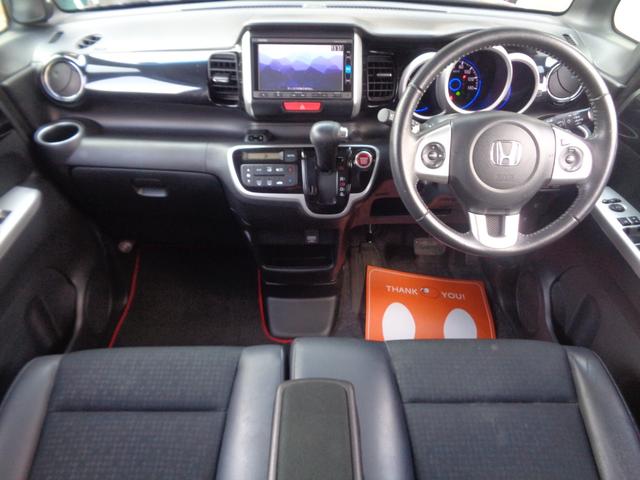 N-BOXカスタム G・ターボLパッケージ スマートキー/純正メモリーナビ/フルセグ/バックカメラ/両側パワースライドドア/HID/フォグ/アイドリングストップ/ETC/(12枚目)