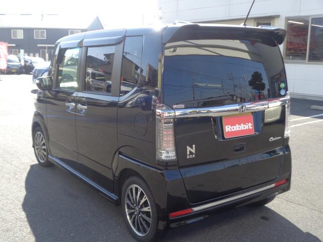 N-BOXカスタム G ターボSSパッケージ スマートキー/社外ナビ/フルセグ/バックカメラ/両側パワースライドドア/HID/フォグ/ETC/シートヒーター/(10枚目)