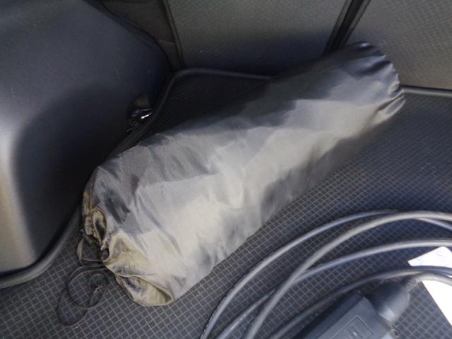 ＲＡＶ４ ＰＨＶ ブラックトーン　純正９インチディスプレイオーディオ／純正ナビ／パノラミックビューモニター／パノラマムーンルーフ／寒冷地仕様／スペアタイヤ／前後席シートヒーター／デジタルインナーミラー／セーフティセンス（26枚目）