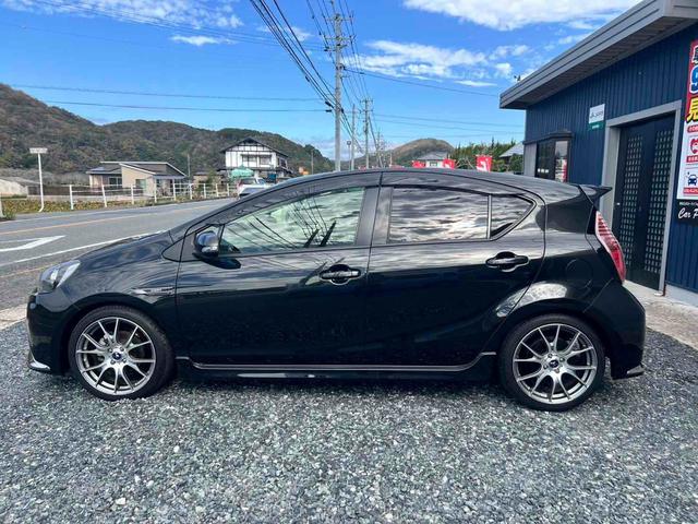 アクア ドライブレコーダー ETC バックカメラ TV アルミホイール スマートキー 電動格納ミラー シートヒーター CVT 記録簿 CD DVD再生 Bluetooth エアコン パワーステアリング(14枚目)