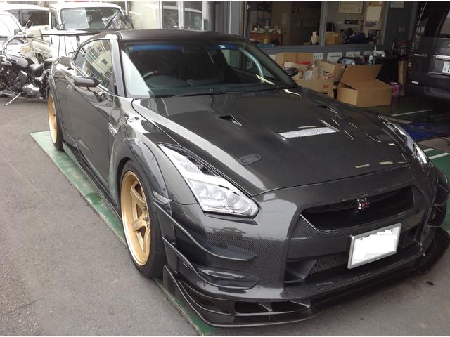 ＧＴ－Ｒ プレミアムエディション　ＨＫＳ製ＧＴ１０００フルタービンキット　カーボンワイドボディ　アラゴスタ車高調　ヴァレンティヘッドライト　ＧＲ６ミッション　レカロ　カーボンＧＴウィング　鍛造ピストン　ボディ＆ＡＷコーティング済（5枚目）