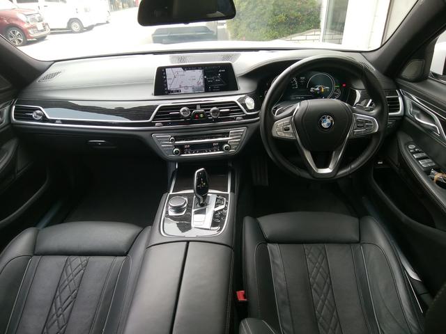 ７シリーズ ７５０Ｌｉ　Ｍスポーツ　純正ナビフルセグ　全周囲カメラ　黒革パワーシートヒーター＆ベンチレーター　カーボンコア　サンルーフ　クルーズコントロール　後席モニター２個　電動リアサンシェード　パワートランク　革巻きステアリング（6枚目）