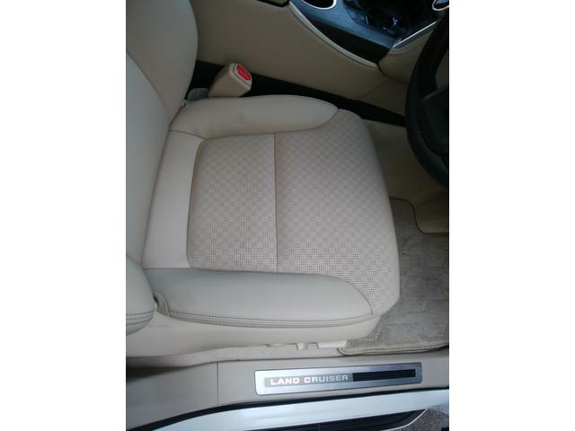 TOYOTA LAND CRUISER ZX Best Japan Spec Recon Car for Import Malaysia