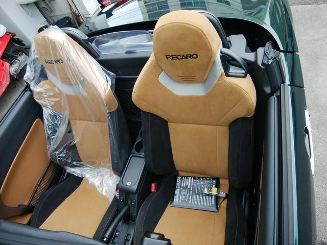 コペン セロ　Ｓ　登録済未使用車　レカロ革シートヒーター　電動オープン　ビルシュタインショック　７速スーパーアクティブシフト付ＣＶＴ　ＭＯＭＯ革巻きステアリング　純正１６インチＡＷ＆マット　ＬＥＤライト　ＩＣターボ（12枚目）