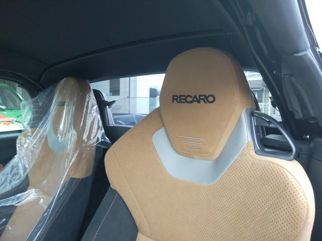 コペン セロ　Ｓ　登録済未使用車　レカロ革シートヒーター　電動オープン　ビルシュタインショック　７速スーパーアクティブシフト付ＣＶＴ　ＭＯＭＯ革巻きステアリング　純正１６インチＡＷ＆マット　ＬＥＤライト　ＩＣターボ（13枚目）