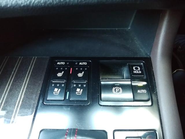 ＲＸ ＲＸ２００ｔ　バージョンＬ　純正ナビフルセグ　パノラマルルーフ　黒革パワーシートヒーター＆ベンチレーション　全周囲カメラ　ブルートゥース　革巻きステアリング　パワーバックドア　ヘッドアップディスプレイ　ドラレコ前後　ＥＴＣ（13枚目）