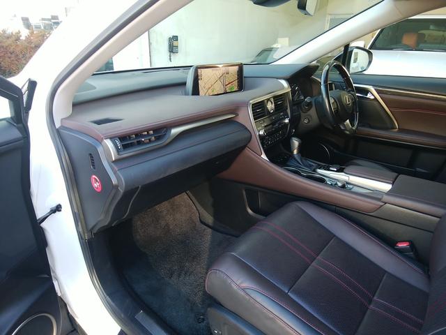 ＲＸ ＲＸ２００ｔ　バージョンＬ　純正ナビフルセグ　パノラマルルーフ　黒革パワーシートヒーター＆ベンチレーション　全周囲カメラ　ブルートゥース　革巻きステアリング　パワーバックドア　ヘッドアップディスプレイ　ドラレコ前後　ＥＴＣ（23枚目）