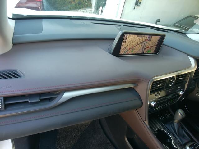 ＲＸ ＲＸ２００ｔ　バージョンＬ　純正ナビフルセグ　パノラマルルーフ　黒革パワーシートヒーター＆ベンチレーション　全周囲カメラ　ブルートゥース　革巻きステアリング　パワーバックドア　ヘッドアップディスプレイ　ドラレコ前後　ＥＴＣ（24枚目）