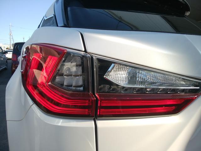 ＲＸ ＲＸ２００ｔ　バージョンＬ　純正ナビフルセグ　パノラマルルーフ　黒革パワーシートヒーター＆ベンチレーション　全周囲カメラ　ブルートゥース　革巻きステアリング　パワーバックドア　ヘッドアップディスプレイ　ドラレコ前後　ＥＴＣ（52枚目）