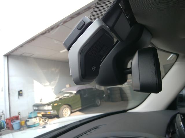 �����h���C�u���R�[�_�[������@�f���Ɖ������L�^���Ă����h���C�u���R�[�_�[�́A������̎��̂̍ۂɊm���ȏ؋��\�͂𔭊����Ă���܂��B