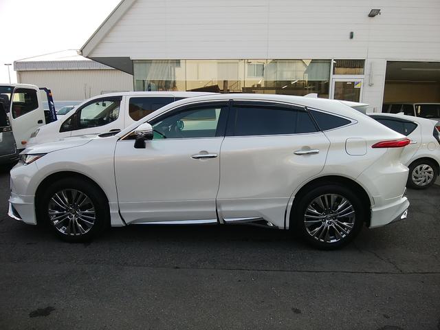 ハリアー Ｚ　レザーパッケージ　純正１２．３型ナビフルセグ　黒革パワシートヒーター＆ファン　モデリスタエアロ　パノラマルーフ　ＥＴＣ２．０　クルーズコントロール　ＪＢＬ　パワーリアゲート　全周囲カメラ　ＵＳＢ　デジタルインナーミラー（3枚目）