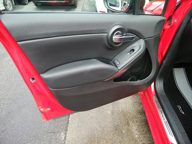 ５００Ｘ スポーツ　黒革パワーシートヒーター　ディスプレイオーディオ　バックカメラ　ブルートゥース　ＵＳＢ端子　クルーズコントロール　クリアランスソナー　ステアリングリモコン　ＥＴＣ　純正１９インチＡＷ　スマートキー（31枚目）