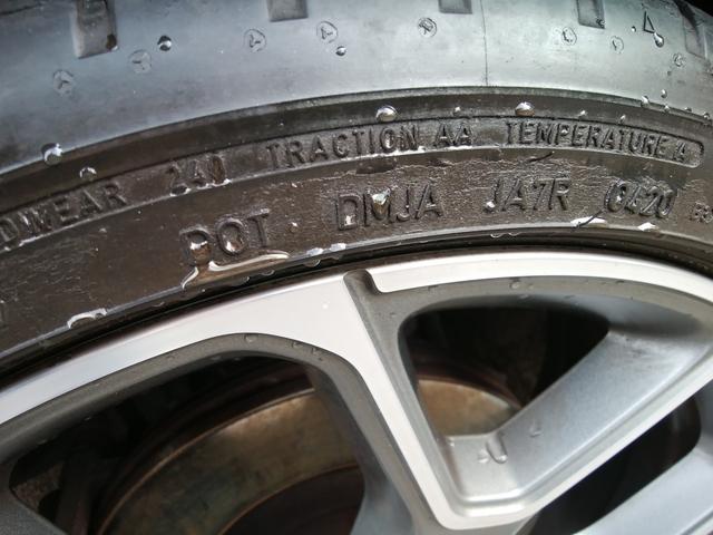 ５００Ｘ スポーツ　黒革パワーシートヒーター　ディスプレイオーディオ　バックカメラ　ブルートゥース　ＵＳＢ端子　クルーズコントロール　クリアランスソナー　ステアリングリモコン　ＥＴＣ　純正１９インチＡＷ　スマートキー（48枚目）