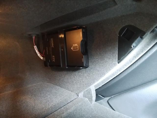 マカン マカンＳ　純正ナビＴＶ　黒革パワーシートヒーター　ドラレコ　２１インチＡＷ　バックサイドカメラ　ブルートゥース　ＣＤ／ＤＶＤ再生　革巻きステアリング　ブラインドスポットモニター　パワーバックドア　ＥＴＣ（48枚目）