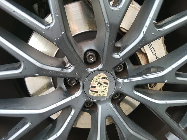 マカン マカンＳ　純正ナビＴＶ　黒革パワーシートヒーター　ドラレコ　２１インチＡＷ　バックサイドカメラ　ブルートゥース　ＣＤ／ＤＶＤ再生　革巻きステアリング　ブラインドスポットモニター　パワーバックドア　ＥＴＣ（60枚目）