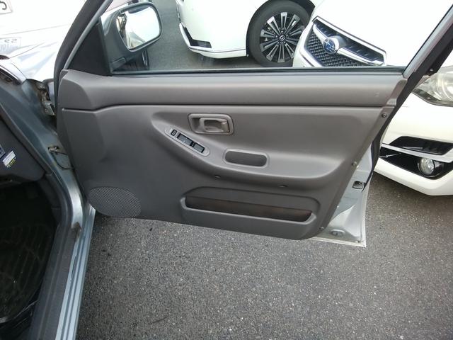 ＡＤ ＭＡＸワゴン ＳＬＸ　全塗装・コーティング済　エアコン修理済　外品ＣＤ　ＥＴＣ　外品１４インチＡＷ　背高箱状荷室　観音開きバックドア　ＮＡＲＤＩステアリング　パワーウィンドウ　エアコン　集中ドアロック　分割可倒式リアシート（30枚目）