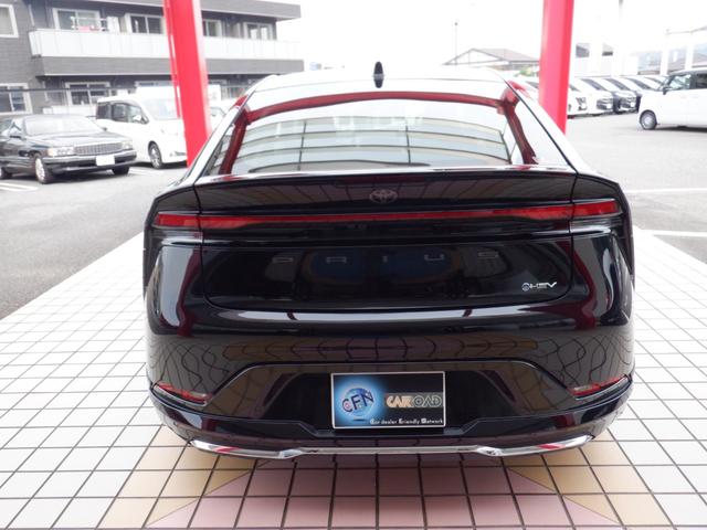 プリウス Ｚ　１２．３ｉｎディスプレイオーディオ／ナビ／フルセグ・床下透過表示パノラミックビューモニター・デジタルインナーミラー・モデリスタエアロ・１９ｉｎＡＷ・シートヒータ・ベンチレーション・パノラマルーフ（6枚目）