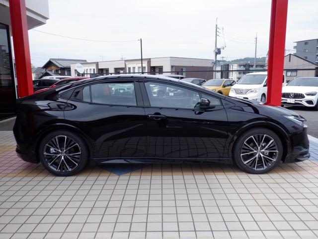 プリウス Ｚ　１２．３ｉｎディスプレイオーディオ／ナビ／フルセグ・床下透過表示パノラミックビューモニター・デジタルインナーミラー・モデリスタエアロ・１９ｉｎＡＷ・シートヒータ・ベンチレーション・パノラマルーフ（8枚目）