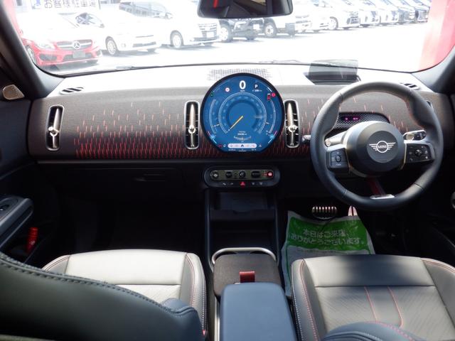 ＭＩＮＩ ジョンクーパーワークス　カントリーマンオール４ＪＣＷ　電動パノラマルーフ・ハーマンカートン・ヘッドアップディスプレイ・パワーシート／ハーフレザーシート・Ｌパッケージ・ドラレコ・パワーバックドア・置くだけ充電（23枚目）