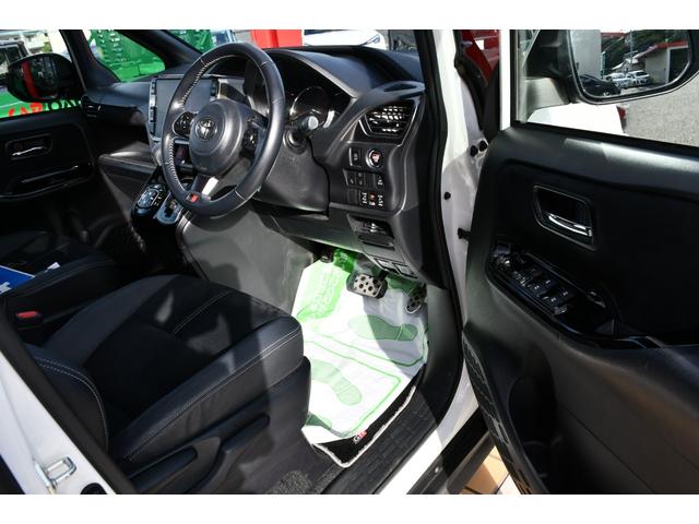 ヴォクシー ＺＳ　ＧＲスポーツ　１オーナ・アルパイン１１インチナビ／フルセグ／ダブルゾーン＆１２．８インチ後席モニター・バックカメラ・両側パワースライドドア・前後ドライブレコーダ・ＥＴＣ・ＬＥＤヘッドライト＆ＦＯＧ・スペアタイヤ付（14枚目）