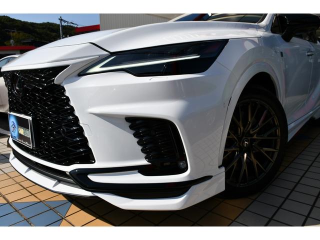 RX RX500h Fスポーツパフォーマンス TRDエアロダイナミックスパッケージ・21インチ鋳造AW・14インチディスプレイオーディオ/ナビ/フルセグ・マークレビンソン・シートヒータ/ベンチレーション・輻射ヒータ・パノラマルーフ・HUD・BSM(5枚目)