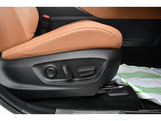 クラウンスポーツ Ｚ　１２．３インチＨＤディスプレイオーディオ・パノラミックビューモニター・サンドブラウン革シート／ベンチレーション／シートヒータ・パノラマルーフ・モデリスタエアロ・２１インチＡＷ・トヨタセーフティーセンス（18枚目）