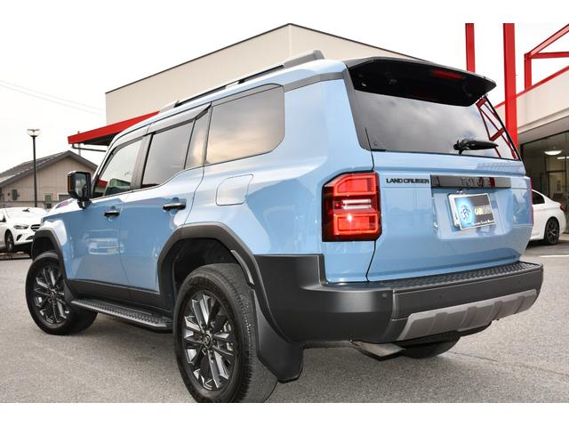 ランドクルーザー２５０ ＺＸ　ＪＢＬプレミアムサウンド　プロジェクタ式３眼ヘッドライト　サイドステップＬＥＤ　バトルシフト　アクティブハイビーム　ナビゲーション　トヨタチームメート　ドライバーモニターカメラ　２０インチアルミ（3枚目）