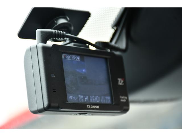 ヴォクシー ＺＳ　煌ＩＩＩ　ケンウッド９インチナビ／フルセグ・社外１４インチ後席モニター・バックカメラ・ハーフレザーシート・ＥＴＣ・前後ドライブレコーダ・両側パワースライドドア・トヨタセーフティーセンス・クルーズコントロール（27枚目）