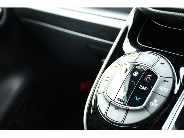 ヴォクシー ＺＳ　煌ＩＩＩ　ケンウッド９インチナビ／フルセグ・社外１４インチ後席モニター・バックカメラ・ハーフレザーシート・ＥＴＣ・前後ドライブレコーダ・両側パワースライドドア・トヨタセーフティーセンス・クルーズコントロール（51枚目）