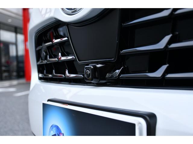 ヤリスクロス ハイブリッドＺ　登録済未使用車・トヨタチームメイト・８インチナビ／フルセグ・パノラミックビューモニター（床下透過表示）・ＨＤＭＩ入力・ＵＳＢ入力・ヘッドＵＰディスプレイ・ＢＳＭ・ハンズフリィーパワーバックドア（13枚目）