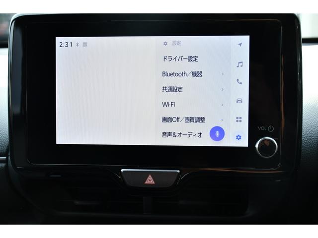 ヤリスクロス ハイブリッドＺ　登録済未使用車・トヨタチームメイト・８インチナビ／フルセグ・パノラミックビューモニター（床下透過表示）・ＨＤＭＩ入力・ＵＳＢ入力・ヘッドＵＰディスプレイ・ＢＳＭ・ハンズフリィーパワーバックドア（35枚目）