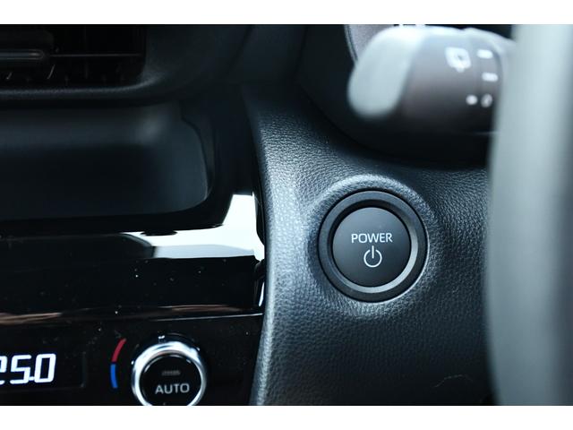 ヤリスクロス ハイブリッドＺ　登録済未使用車・トヨタチームメイト・８インチナビ／フルセグ・パノラミックビューモニター（床下透過表示）・ＨＤＭＩ入力・ＵＳＢ入力・ヘッドＵＰディスプレイ・ＢＳＭ・ハンズフリィーパワーバックドア（39枚目）