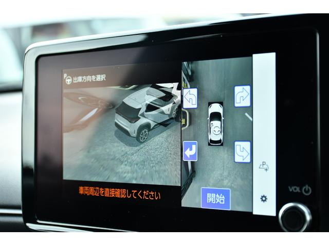 ヤリスクロス ハイブリッドＺ　登録済未使用車・トヨタチームメイト・８インチナビ／フルセグ・パノラミックビューモニター（床下透過表示）・ＨＤＭＩ入力・ＵＳＢ入力・ヘッドＵＰディスプレイ・ＢＳＭ・ハンズフリィーパワーバックドア（57枚目）