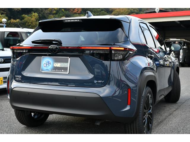 ヤリスクロス Ｚ　ウルバーノ　ナビゲーション　デジタルテレビ　パノラミックビューモニター　トヨタチームメート　床下透過　パワーバックドア　アダプティグハイビームシステム　ＬＥＤ（19枚目）