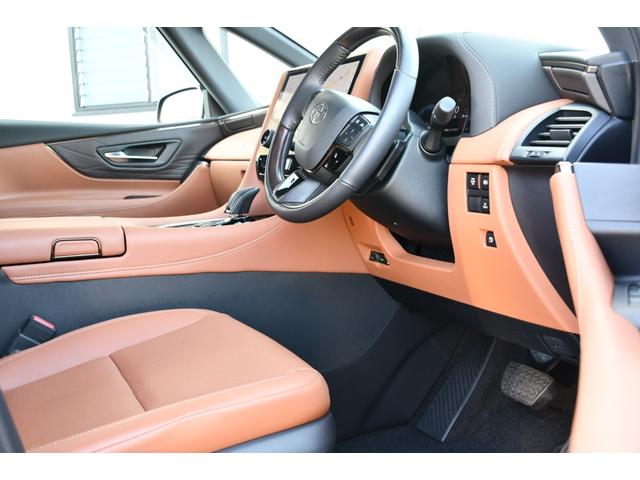 ヴェルファイアハイブリッド Ｚ　プレミア　１４ｉｎディスプレイオーディオ・ナビ／フルセグＴＶ・パノラミックビューモニター・後席モニター・ブラウン革シート・ユニバーサルステップ・ヘッドアップディスプレイ・デジタルインナーミラー・ＢＳＭ（8枚目）