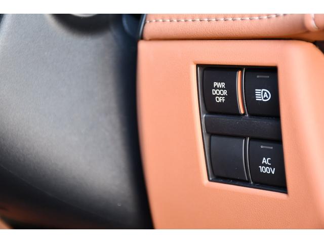 ヴェルファイアハイブリッド Ｚ　プレミア　１４ｉｎディスプレイオーディオ・ナビ／フルセグＴＶ・パノラミックビューモニター・後席モニター・ブラウン革シート・ユニバーサルステップ・ヘッドアップディスプレイ・デジタルインナーミラー・ＢＳＭ（31枚目）