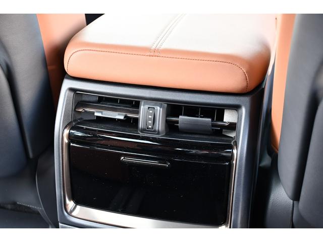 ヴェルファイアハイブリッド Ｚ　プレミア　１４ｉｎディスプレイオーディオ・ナビ／フルセグＴＶ・パノラミックビューモニター・後席モニター・ブラウン革シート・ユニバーサルステップ・ヘッドアップディスプレイ・デジタルインナーミラー・ＢＳＭ（46枚目）