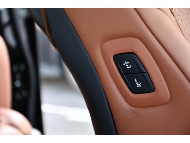 ヴェルファイアハイブリッド Ｚ　プレミア　１４ｉｎディスプレイオーディオ・ナビ／フルセグＴＶ・パノラミックビューモニター・後席モニター・ブラウン革シート・ユニバーサルステップ・ヘッドアップディスプレイ・デジタルインナーミラー・ＢＳＭ（54枚目）