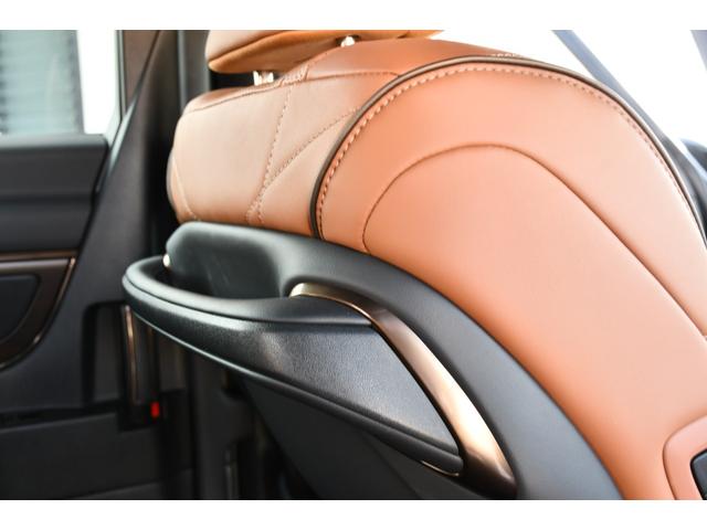 ヴェルファイアハイブリッド Ｚ　プレミア　１４ｉｎディスプレイオーディオ・ナビ／フルセグＴＶ・パノラミックビューモニター・後席モニター・ブラウン革シート・ユニバーサルステップ・ヘッドアップディスプレイ・デジタルインナーミラー・ＢＳＭ（65枚目）