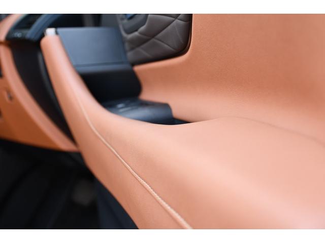 ヴェルファイアハイブリッド Ｚ　プレミア　１４ｉｎディスプレイオーディオ・ナビ／フルセグＴＶ・パノラミックビューモニター・後席モニター・ブラウン革シート・ユニバーサルステップ・ヘッドアップディスプレイ・デジタルインナーミラー・ＢＳＭ（75枚目）