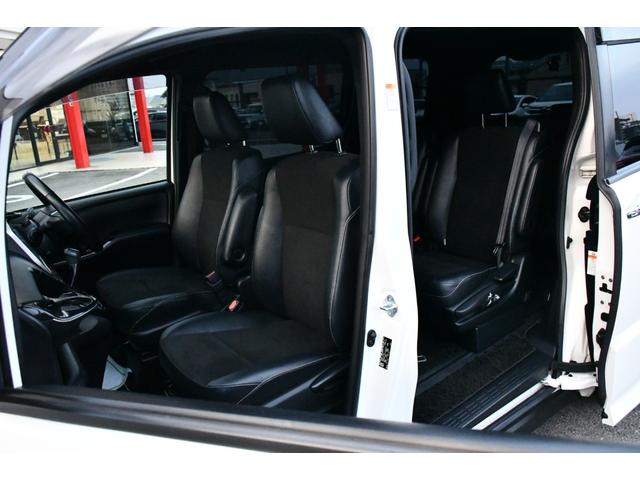 ノア Ｓｉ　ダブルバイビー　純正１０インチナビ／フルセグ／ＣＤ／ＤＶＤ・１２．１インチ後席モニター・ツィーター・バックカメラ・ＥＴＣ・ＴＲＤ１７インチＡＷ・ハ－フレザーシート・７人乗り・ドラレコ・トヨタセフティーセンス（23枚目）