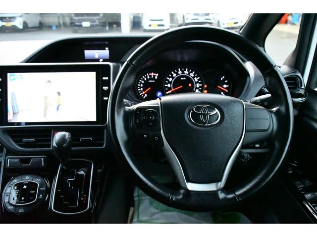 ノア Ｓｉ　ダブルバイビー　純正１０インチナビ／フルセグ／ＣＤ／ＤＶＤ・１２．１インチ後席モニター・ツィーター・バックカメラ・ＥＴＣ・ＴＲＤ１７インチＡＷ・ハ－フレザーシート・７人乗り・ドラレコ・トヨタセフティーセンス（28枚目）